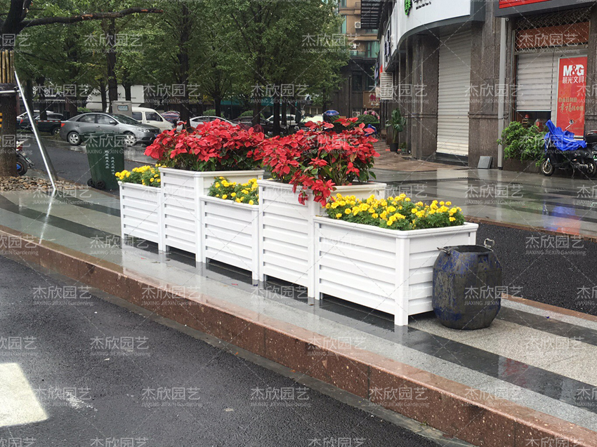 道路花箱如何提升城市景观？